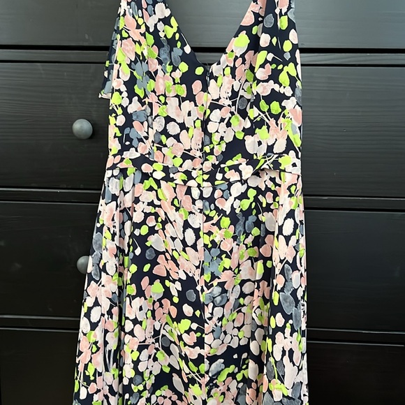 BCBG dress. Size 0. - Picture 5 of 6